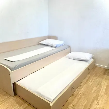 Aria Baska Voda