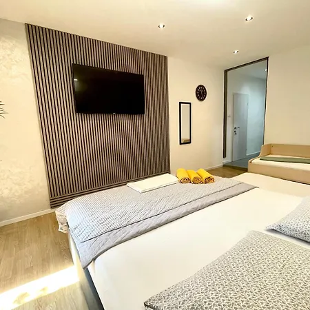 Aria Apartment